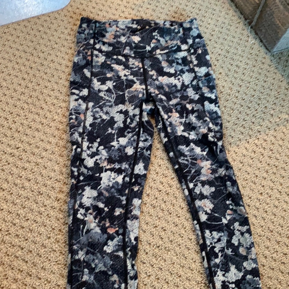 lululemon speed up tight 27” size 4